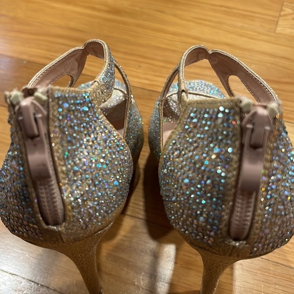 YOUR party shoes high heel with, rhinestones zip up backs size 8.5 . - Picture 8 of 10